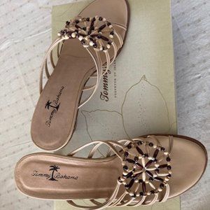 Tommy Bahama Fantasy Island Beige Brown Sandals - 6.5M